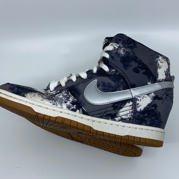 Nike Sky high dunk wedge Shoes - Women’s Nike Sky high Dunk wedge Size 8